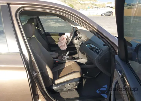 2011 BMW X3 xDrive28I из США, поврежденный, VIN 5UXWX5C51BL713788